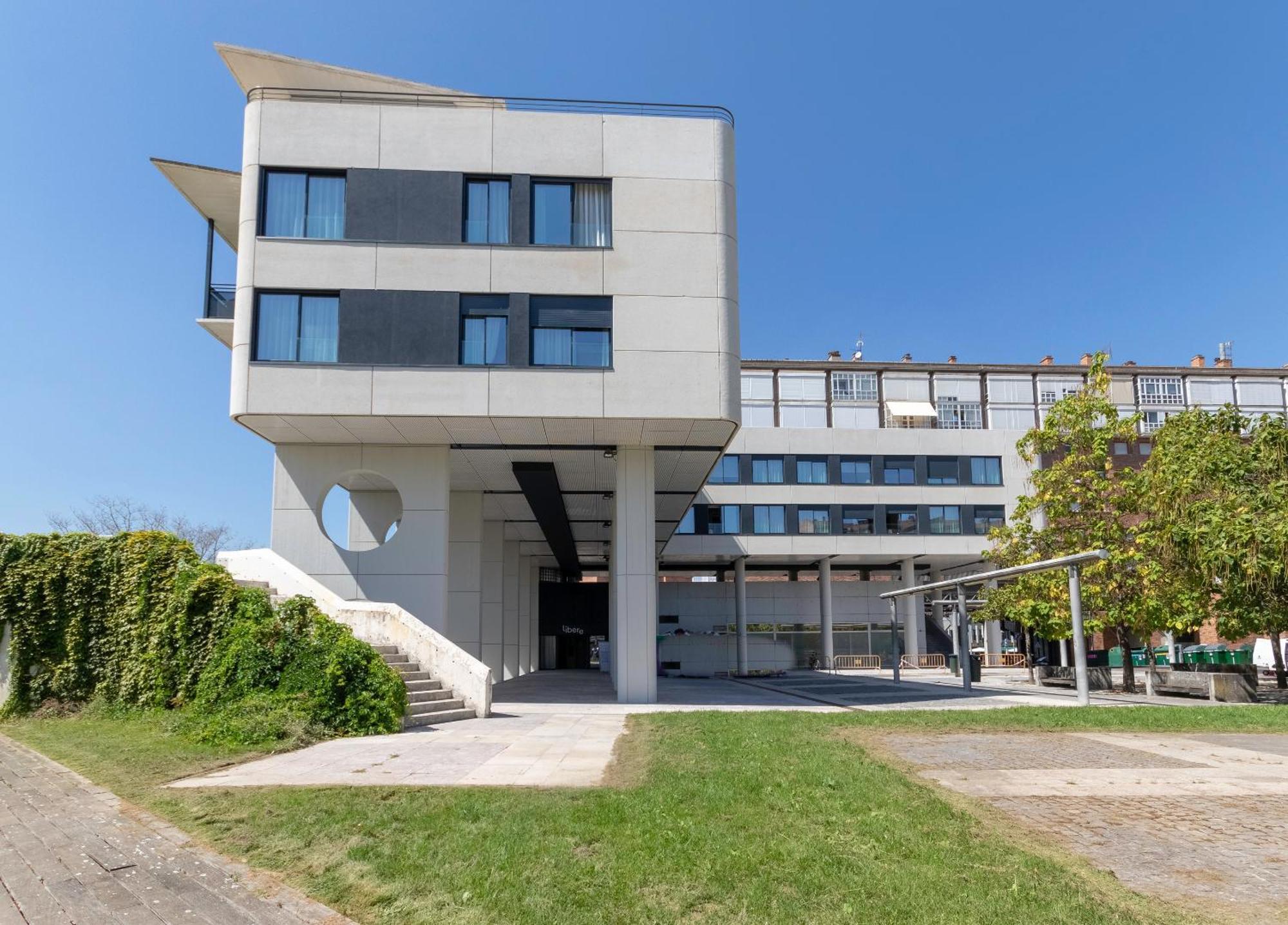 Apartamentos Libere Pamplona Yamaguchi Exterior foto